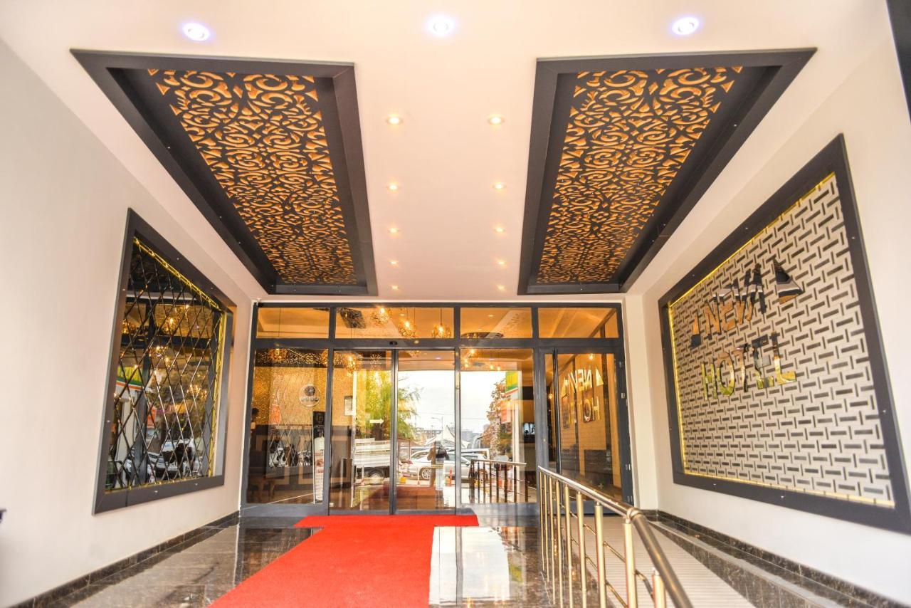 Neva Hotel Μαλάτεια Εξωτερικό φωτογραφία
